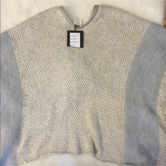 Lauren Vidal Made in Italy Mohair Blend Wrap NWT - Picture 11 of 11